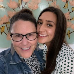 Meet your Posher, Amy